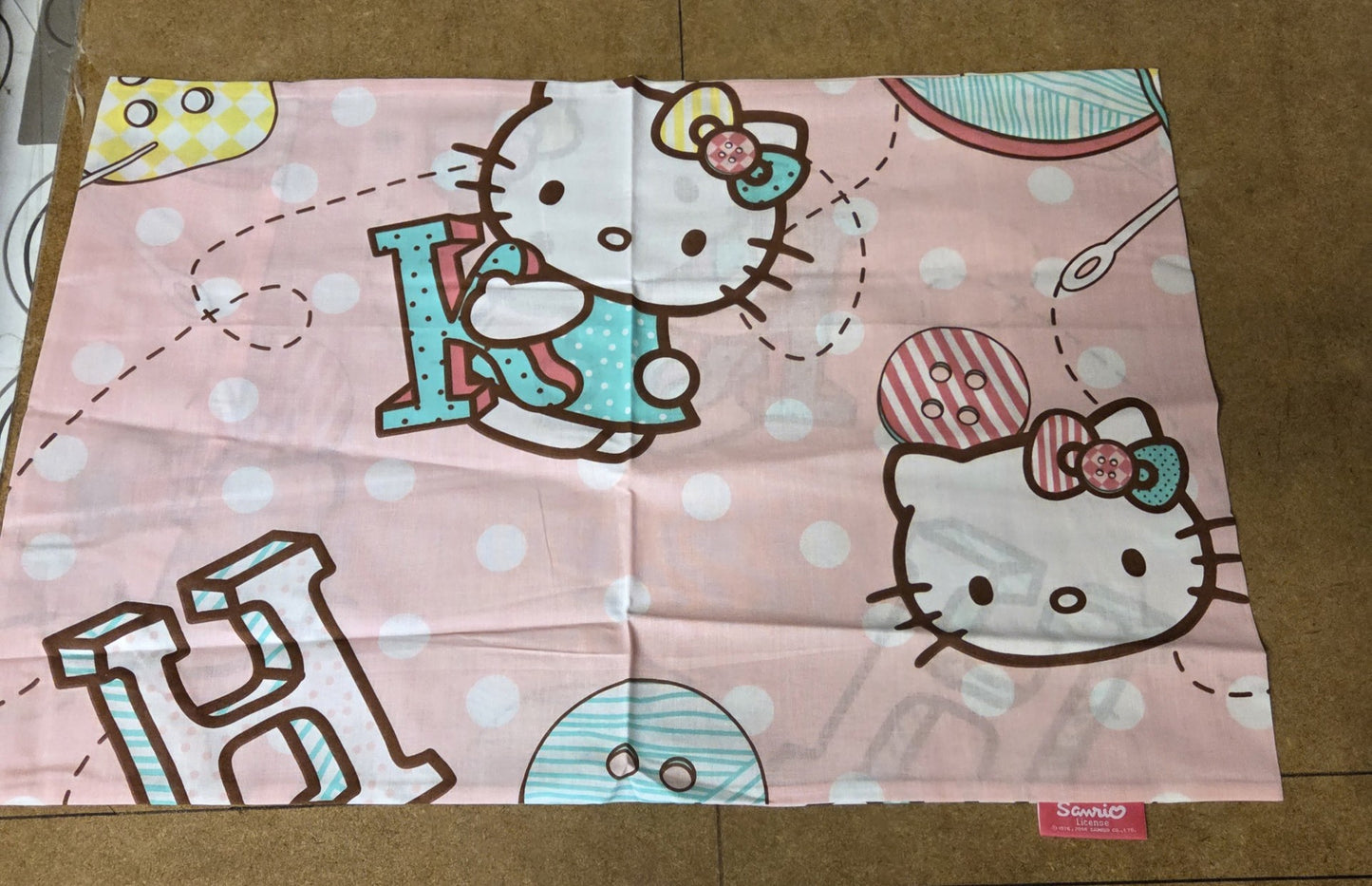 JUNIOR TODDLER HELLO KITTY STITCHES DUVET COVER SET CHARACTER BEDDING POLYCOTTON