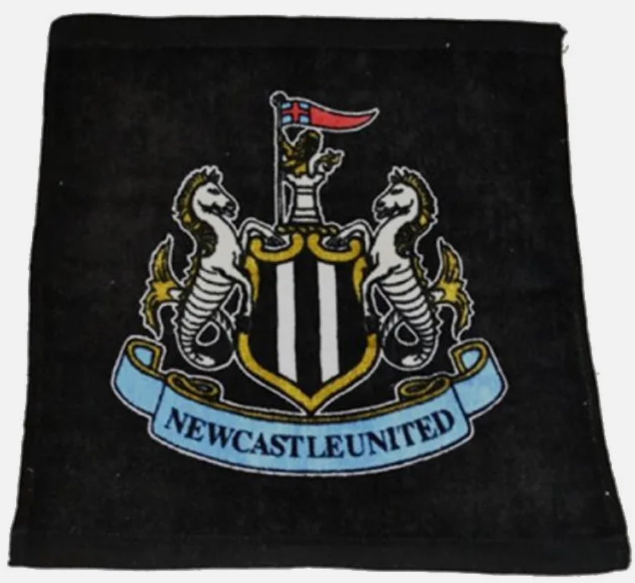 JOBLOT NEWCASTLE UNITED FACE CLOTHS 60 DOZEN