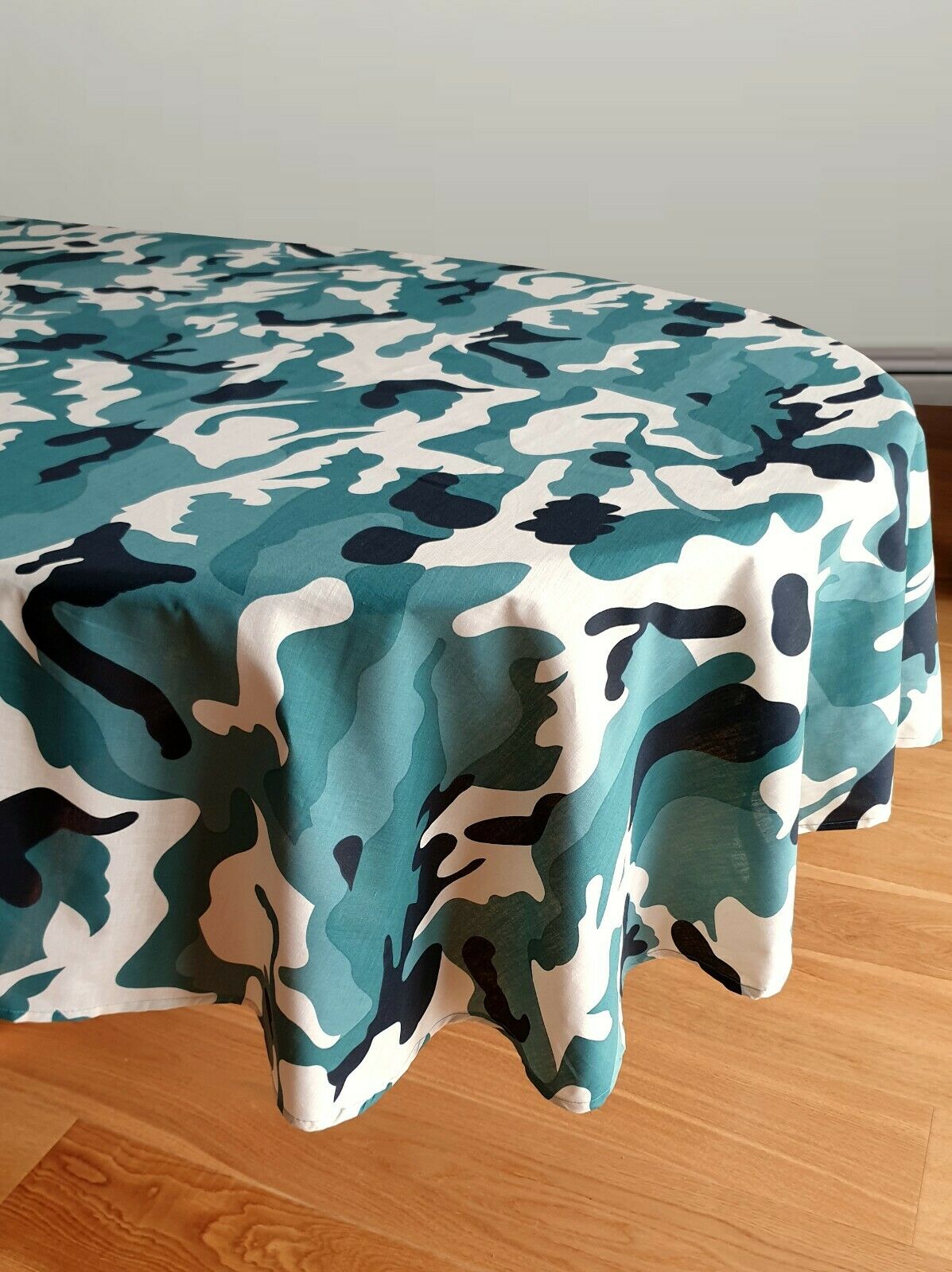 Camouflage Khaki Black Cream Table Cloths