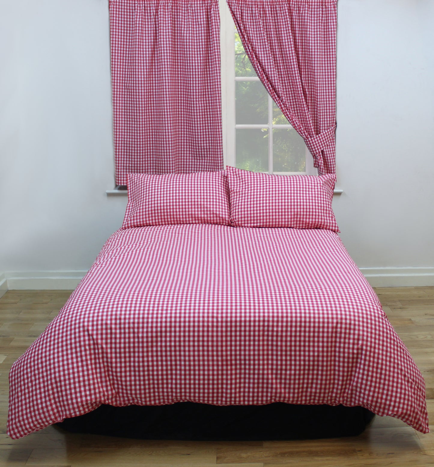 Single Bed Gingham Fitted Sheets Cherry And Bluebell 15 Each