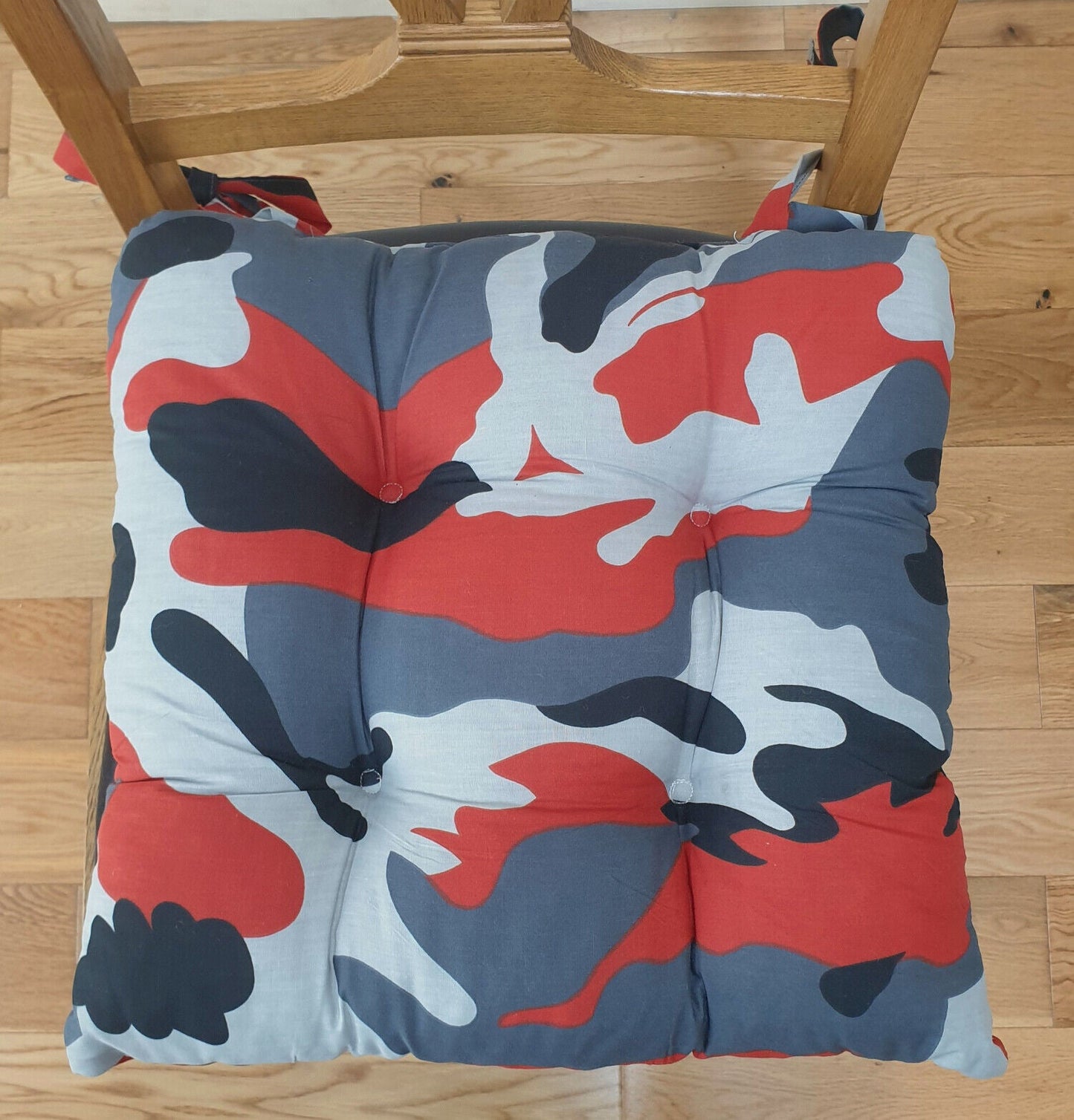 Camouflage Red Grey Dining Chair Seat Pad Cushions 16" x 16" Pack Of 2