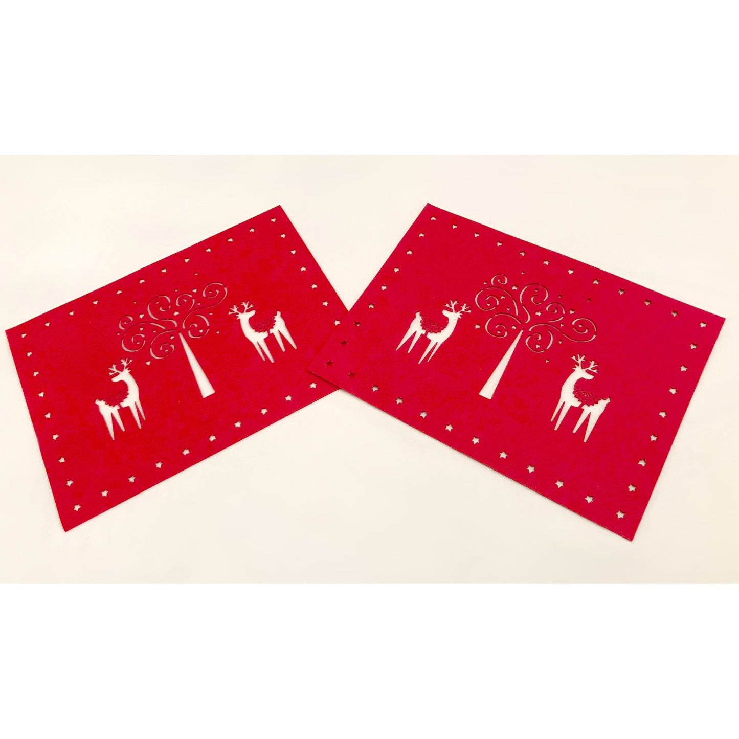 Deer Placemats Red Felt Dining Linen 2 Piece Set Placemats Festive Dining