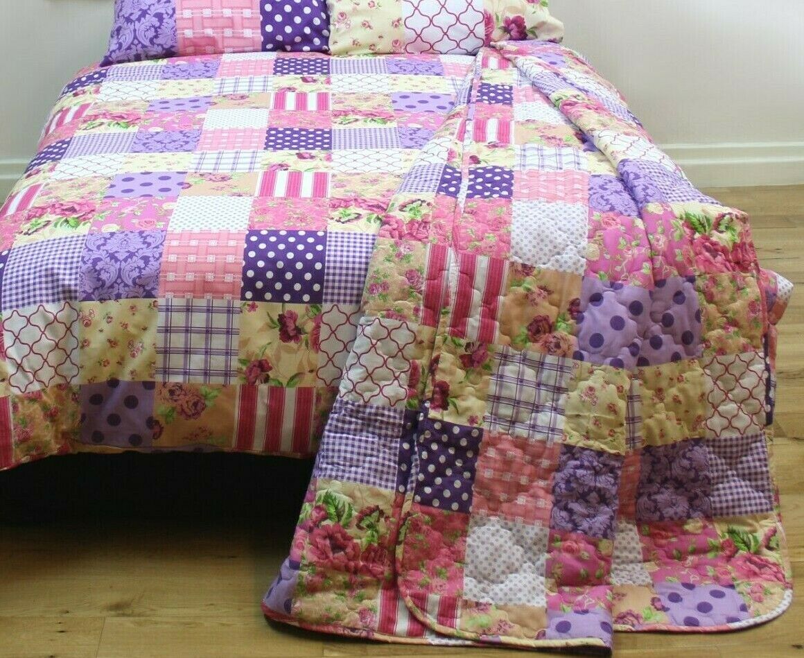 King Size Patchwork Berry Polkadots Quilted Bedspread Set Pillowshams