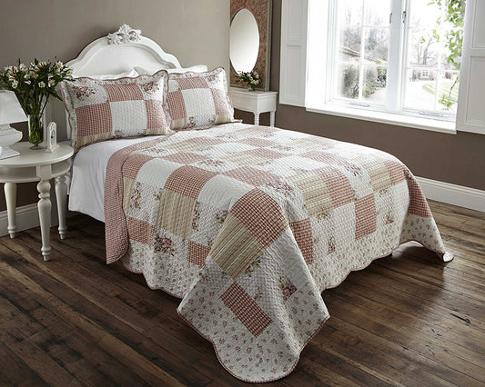 Double Bed St Louis Coral Patchwork Quilted Bedspread